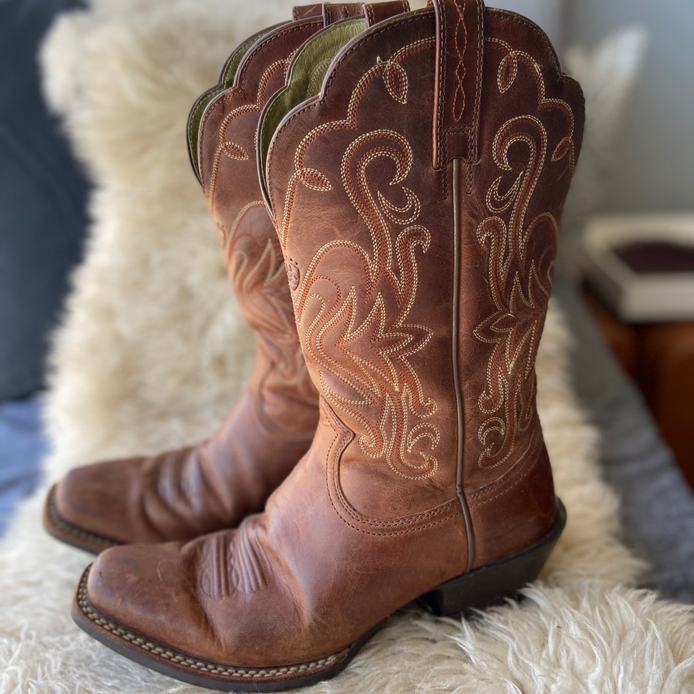 Ariat Cowgirl Boots